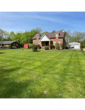 Home just outside of Hendersonville